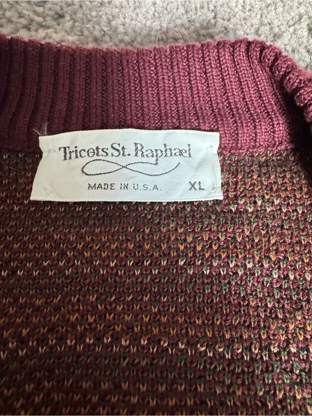 Vintage Paisley Button-Up Cardigan in Burgundy and Green - Picture 3 of 9